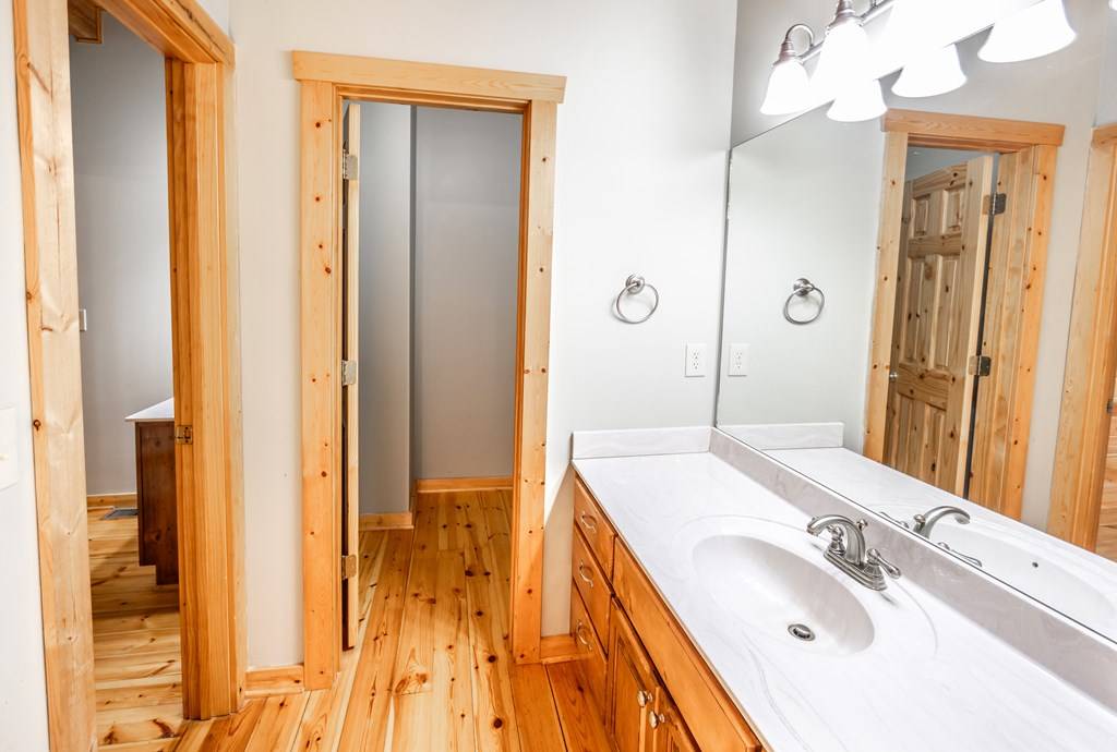 Ellijay, GA 30536,68 Ballard Lane