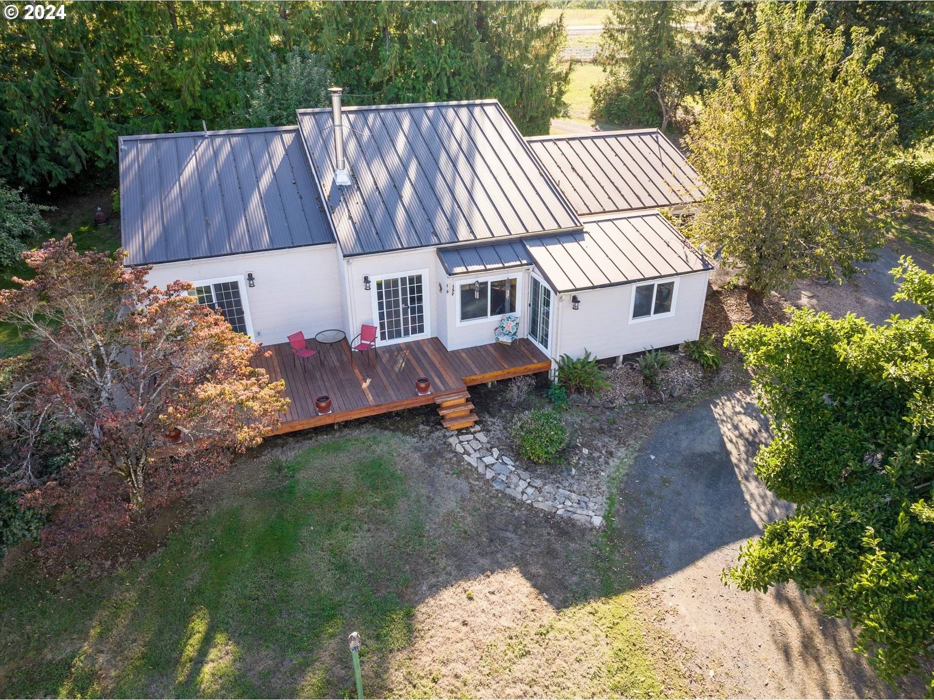 Pleasant Hill, OR 97455,36189 HIGHWAY 58