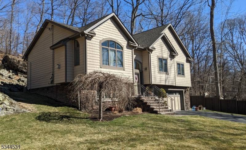 Vernon Twp., NJ 07461,4 Oak Rd