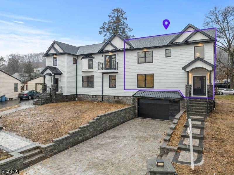 Clifton City, NJ 07013,14 Mount Washington Dr