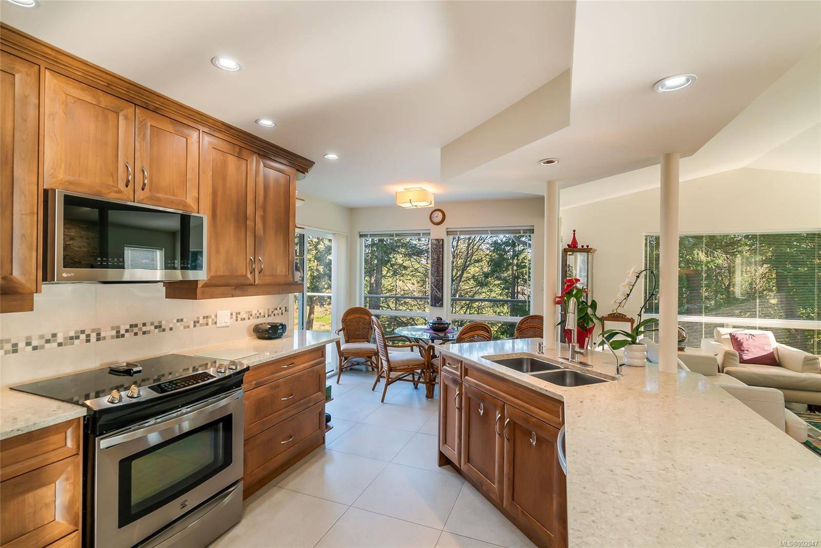 Nanoose Bay, BC V9P 9J5,2655 Andover Rd #13