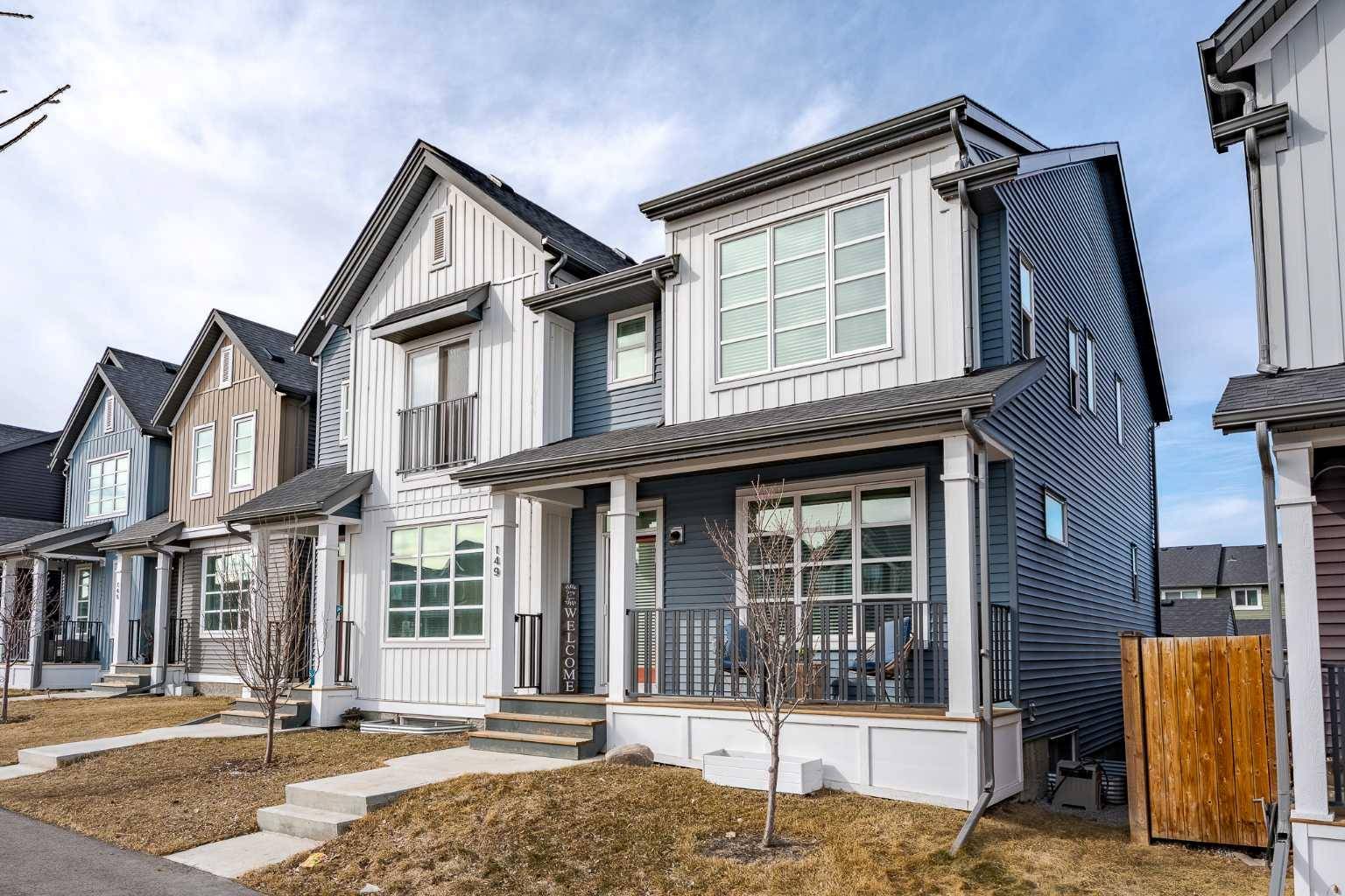 Airdrie, AB T4A 3L6,149 Highview Gate SE