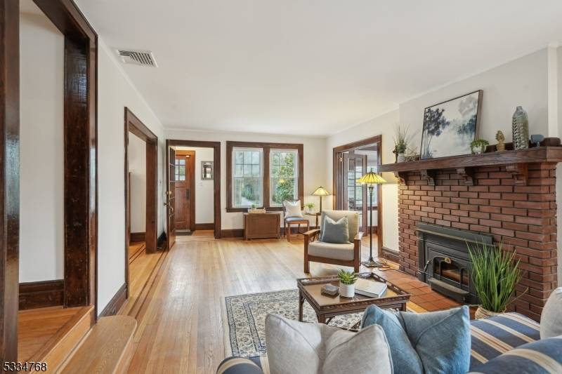 Millburn Twp., NJ 07041,86 Elm St