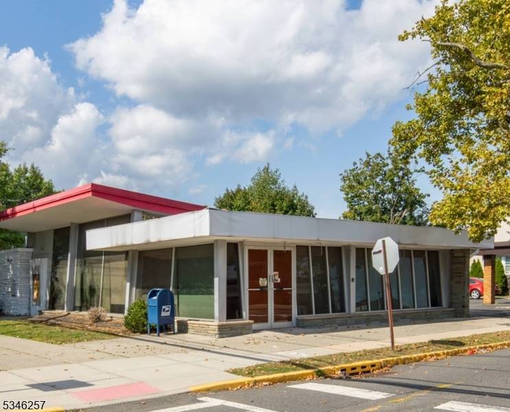 Kenilworth Boro, NJ 07033,470 Boulevard