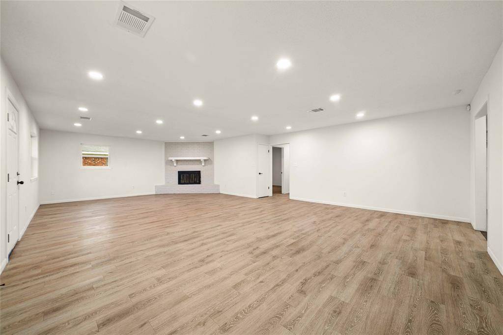 Brownwood, TX 76801,2209 9th Street