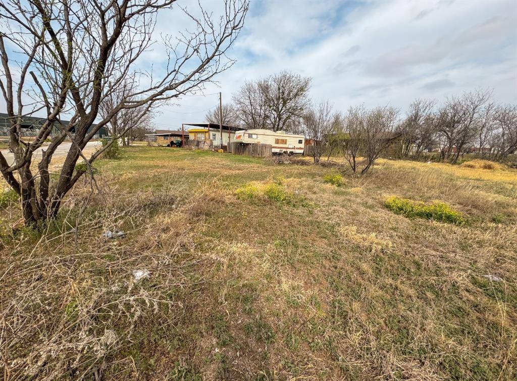 Coleman, TX 76834,912 Plum Street
