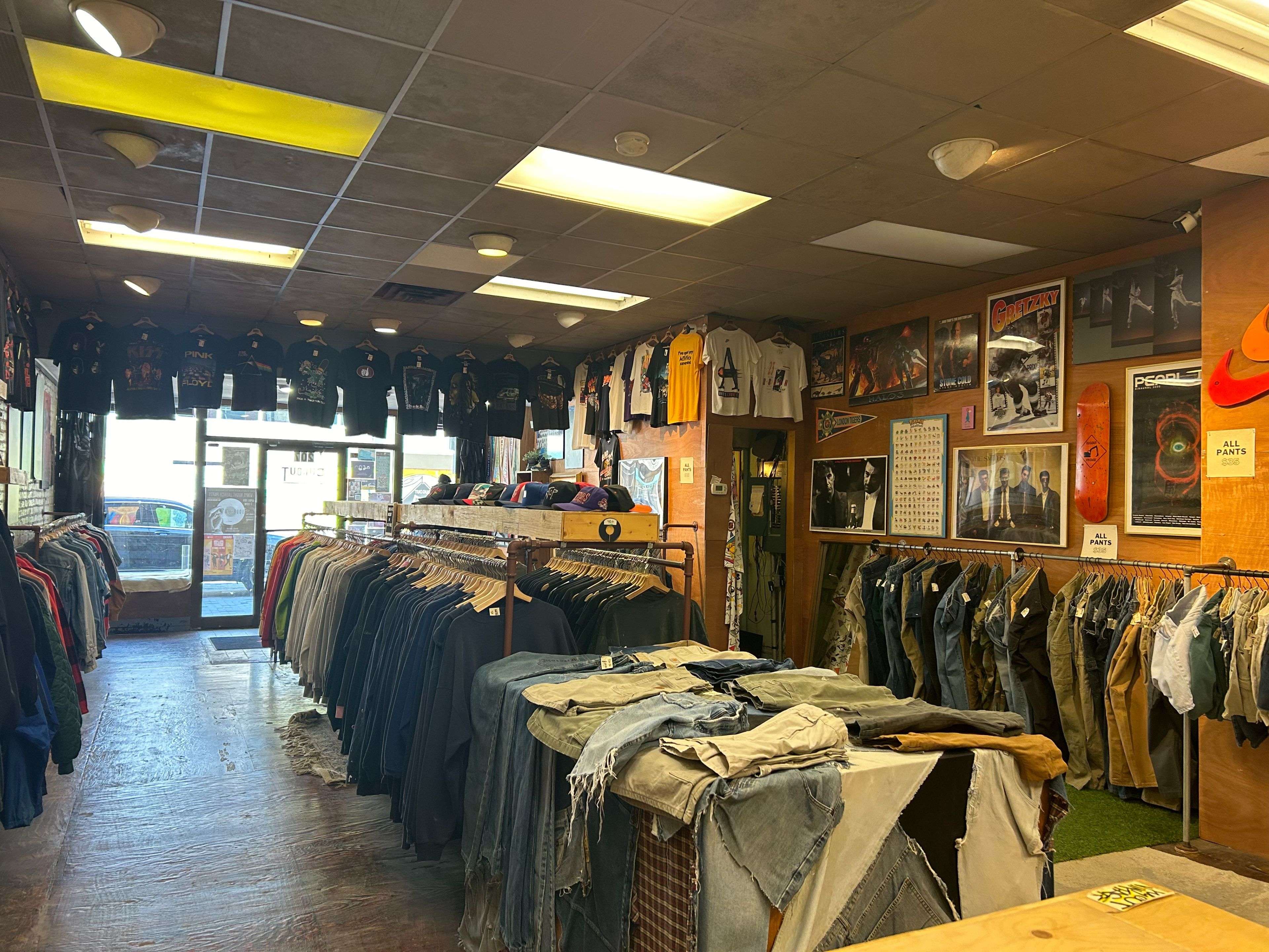 London, ON N6A 1G4,207 Dundas ST