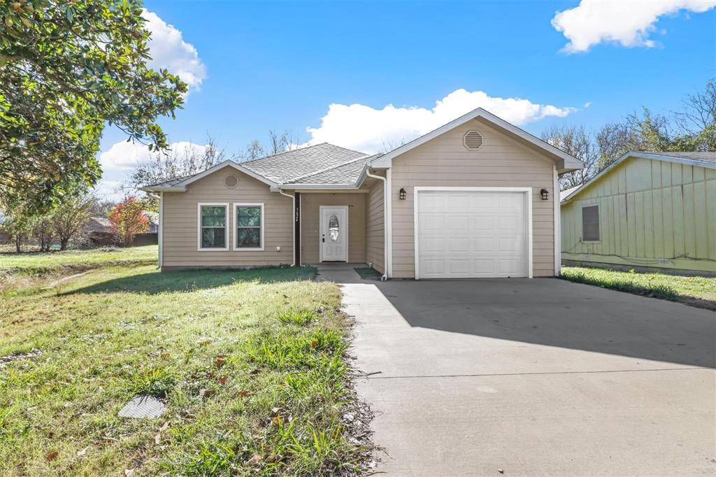 Sherman, TX 75090,1624 E King Street