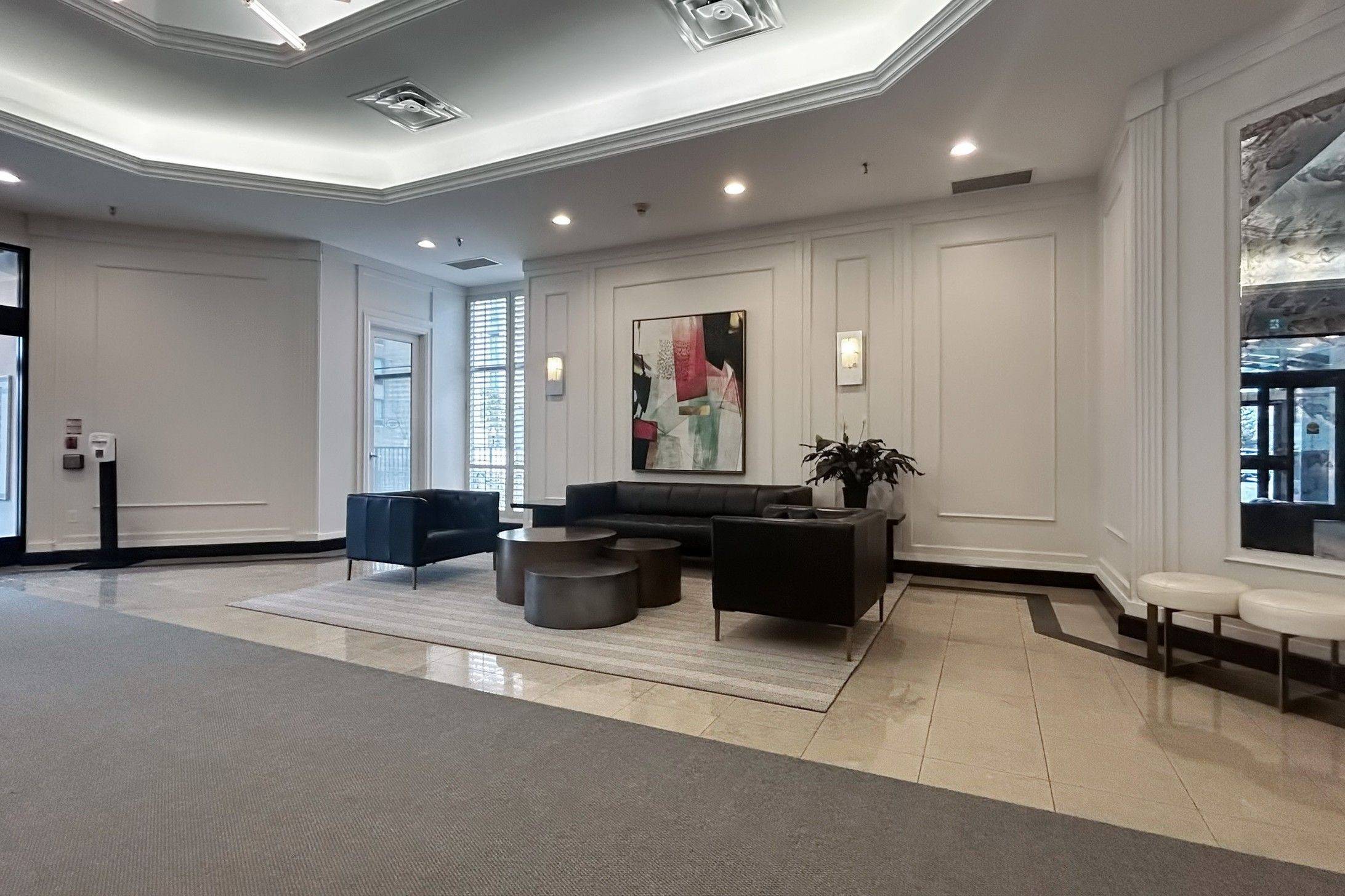 Toronto C14, ON M2N 6Y6,8 Hillcrest AVE #2005