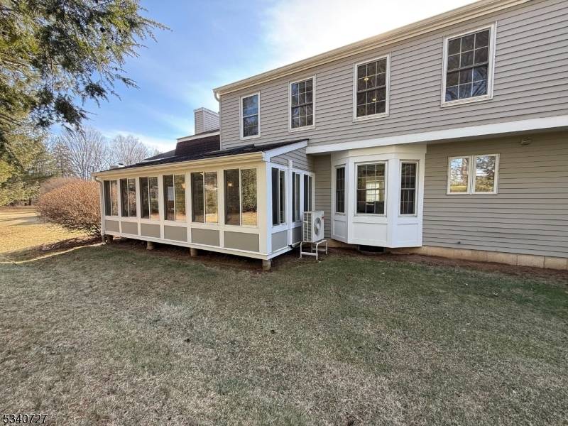 Bernards Twp., NJ 07920,20 Dexter Drive S
