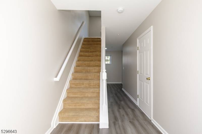 Aberdeen Twp., NJ 07747,133 Aberdeen #8