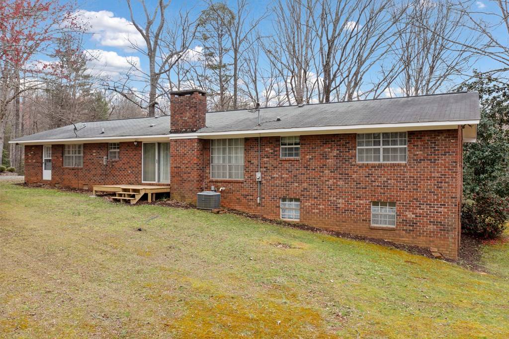 Blue Ridge, GA 30513,320 Hwy 2