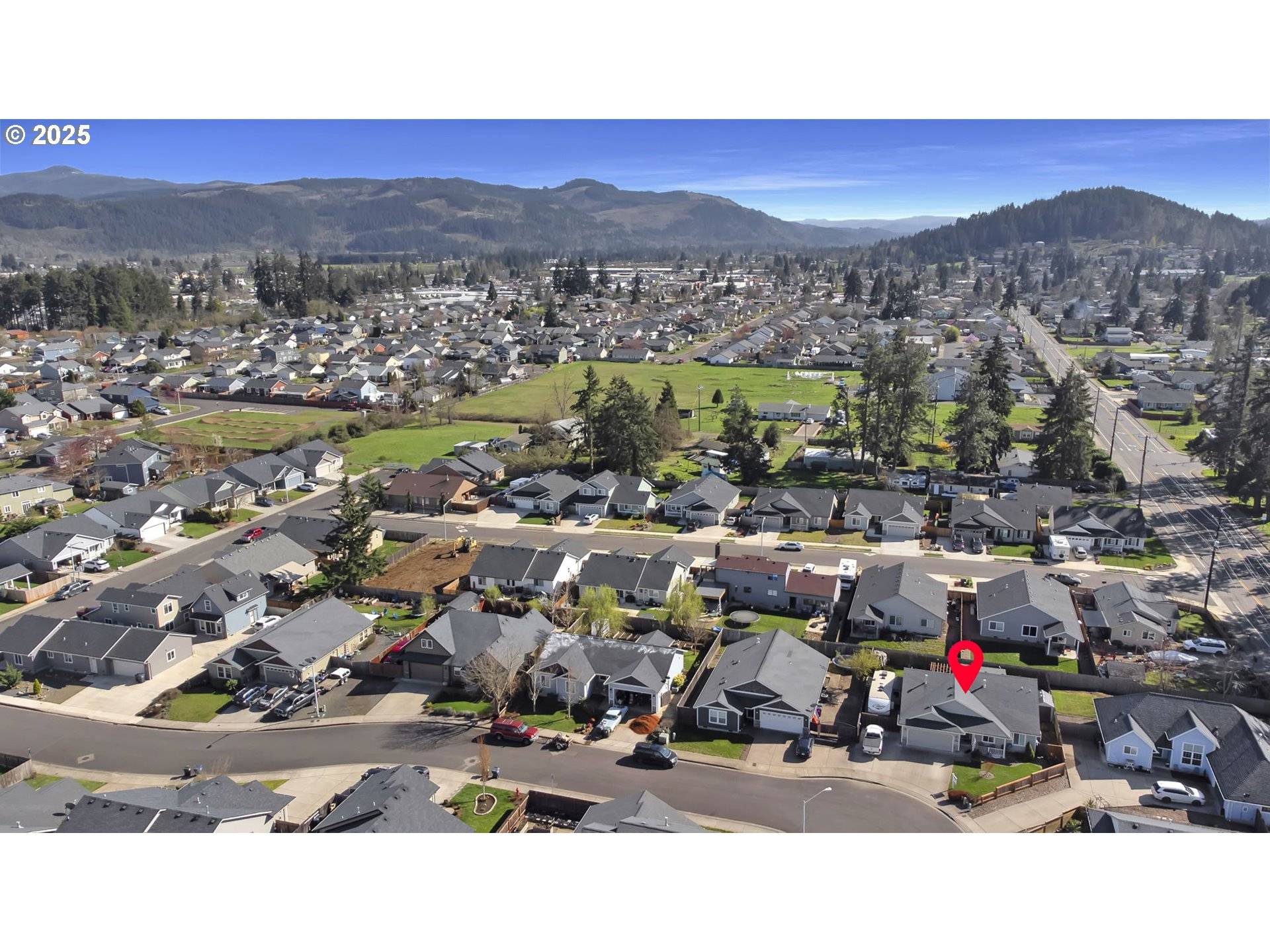 Creswell, OR 97426,327 CAMRIN LOOP