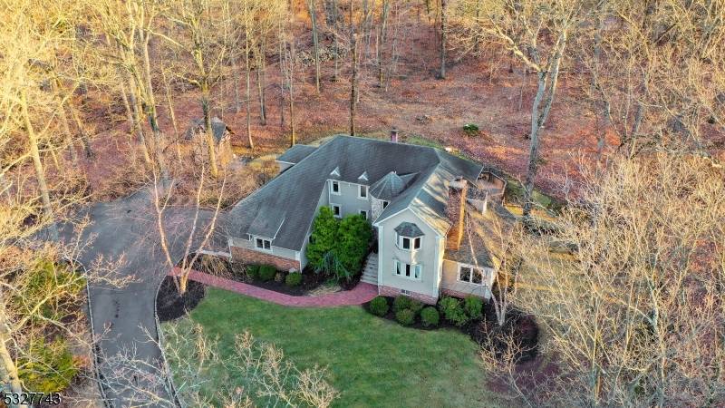 Watchung Boro, NJ 07069,80 Glen Eagle Dr