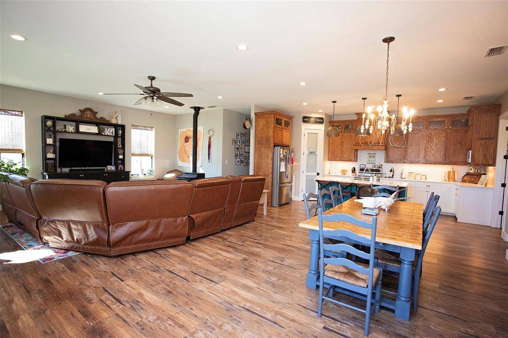 Graham, TX 76450,1531 Eastside Lake Road