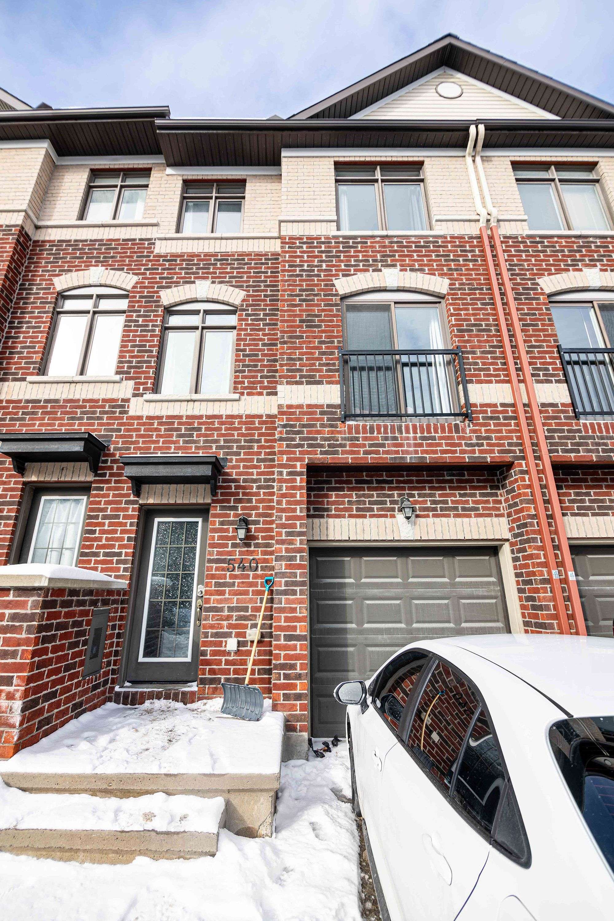 Orleans - Cumberland And Area, ON K1E 0B4,540 Recolte Private N/A