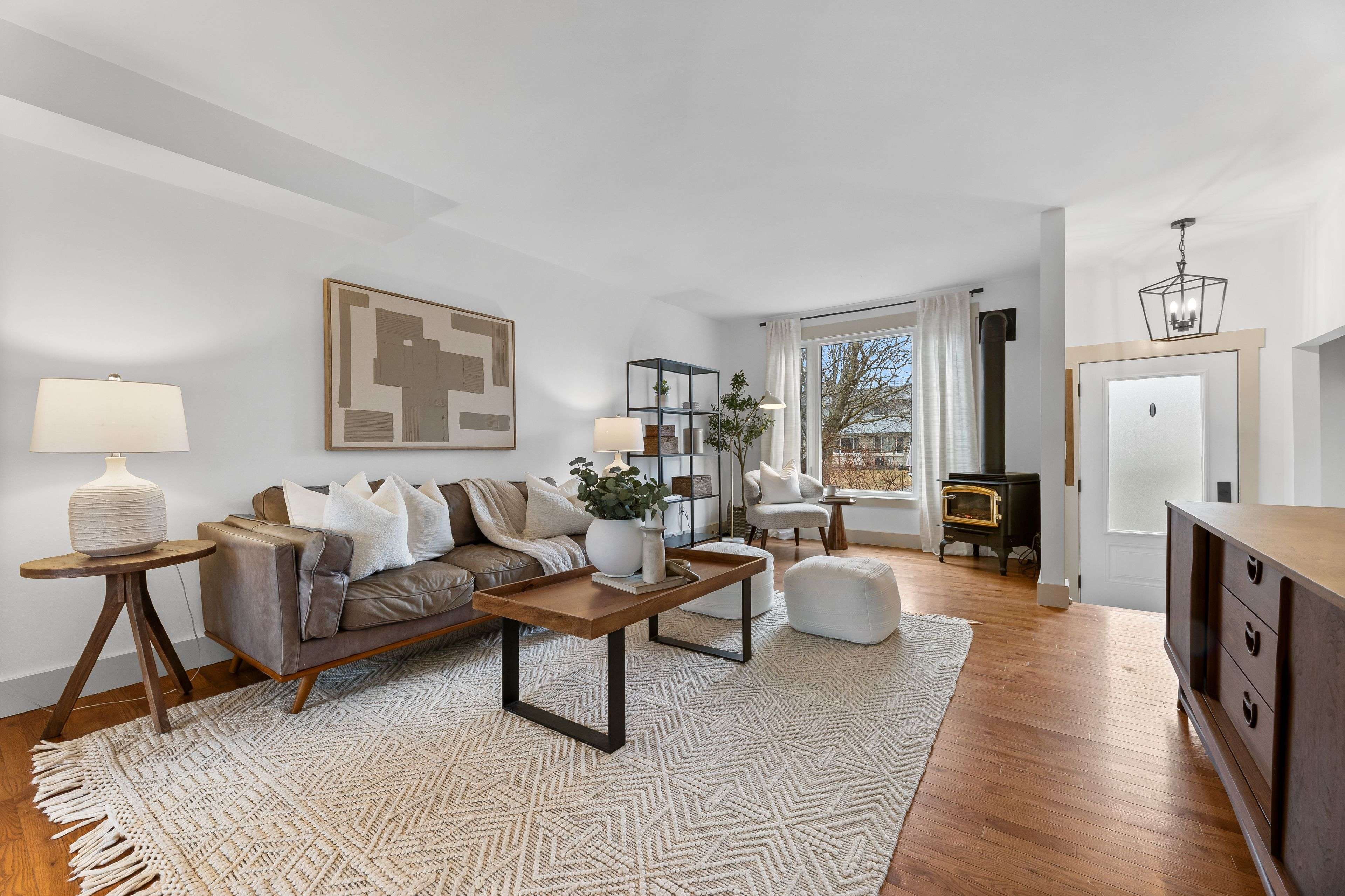 Scugog, ON L9L 1M8,423 Kenny CT