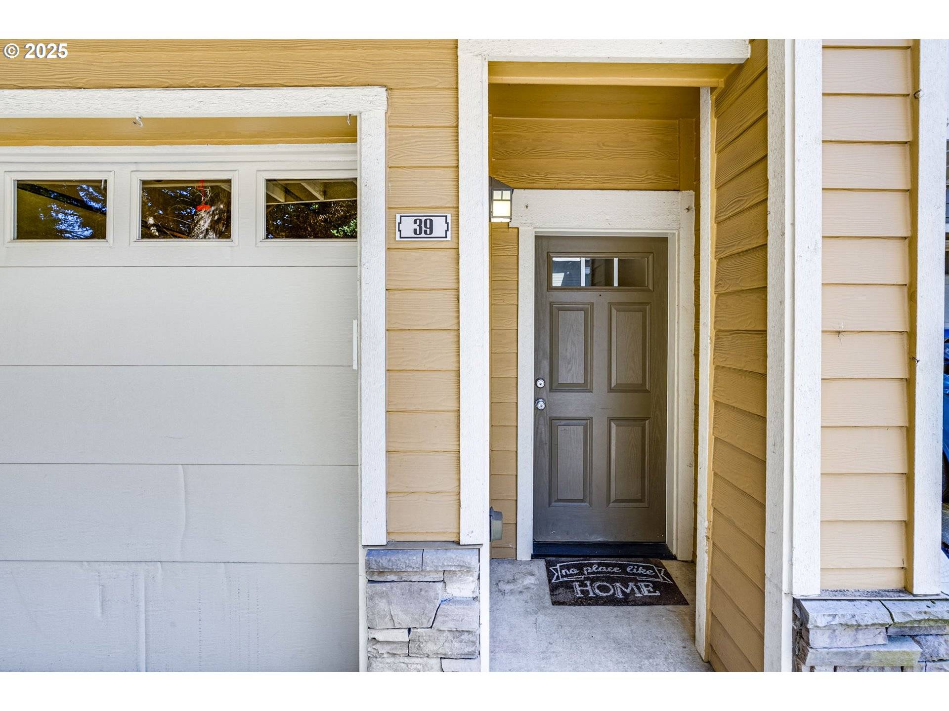 Beaverton, OR 97003,18405 SW STEPPING STONE DR #39