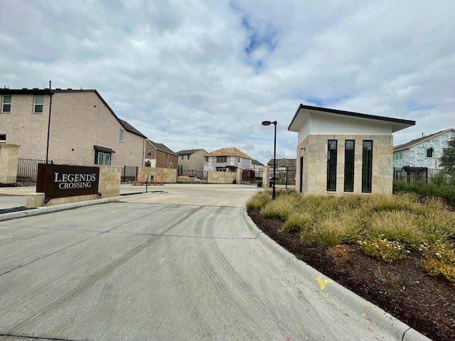 Irving, TX 75063,9835 Romo Street