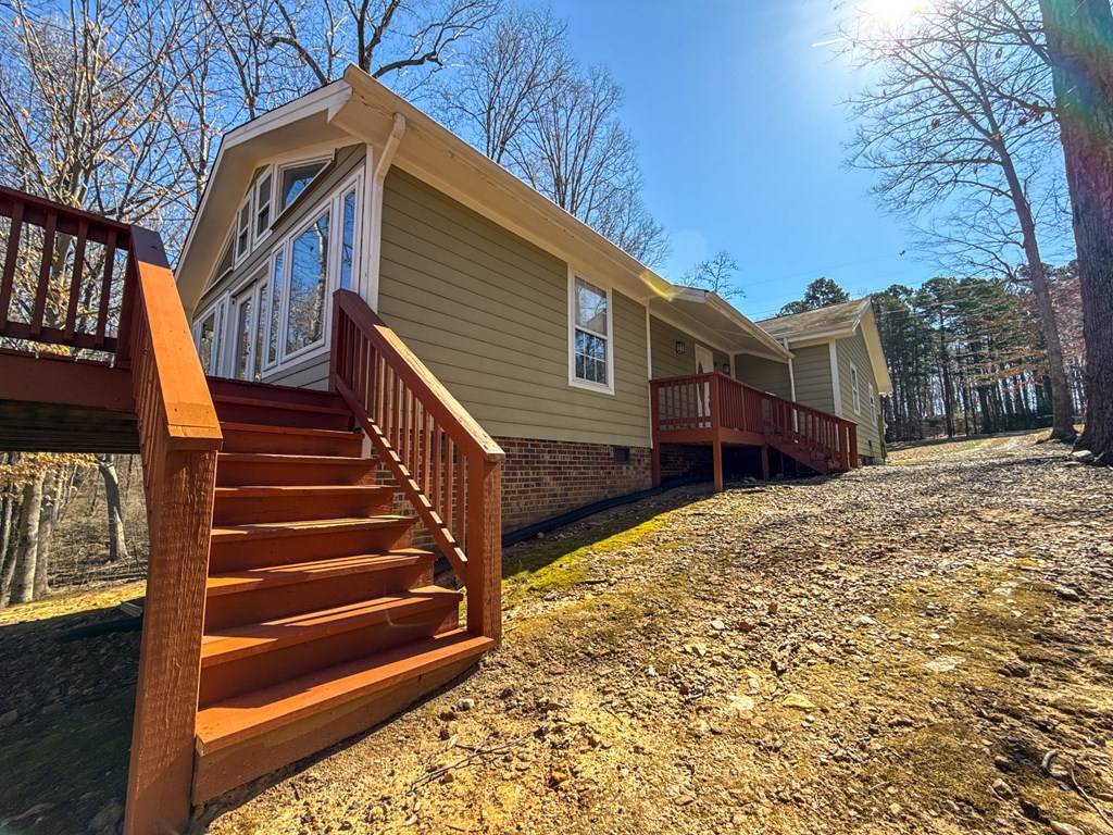 Clarksville, VA 23927,419 Cherokee Trail