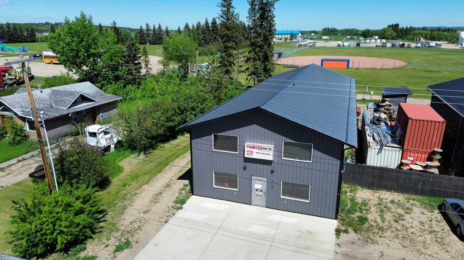 Eckville, AB T0M 0X0,4848 54 Avenue AVE