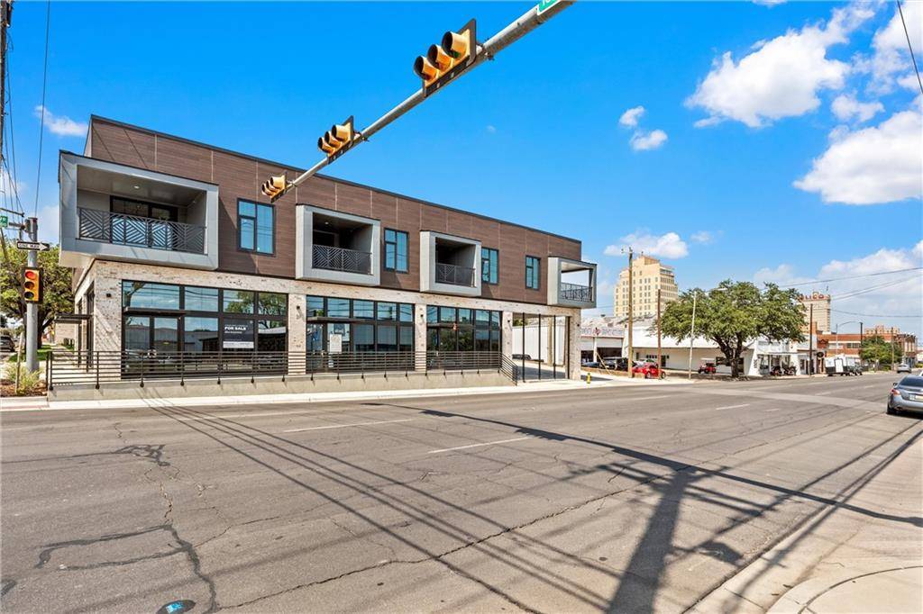 Waco, TX 76701,1025 Franklin Avenue #1025B