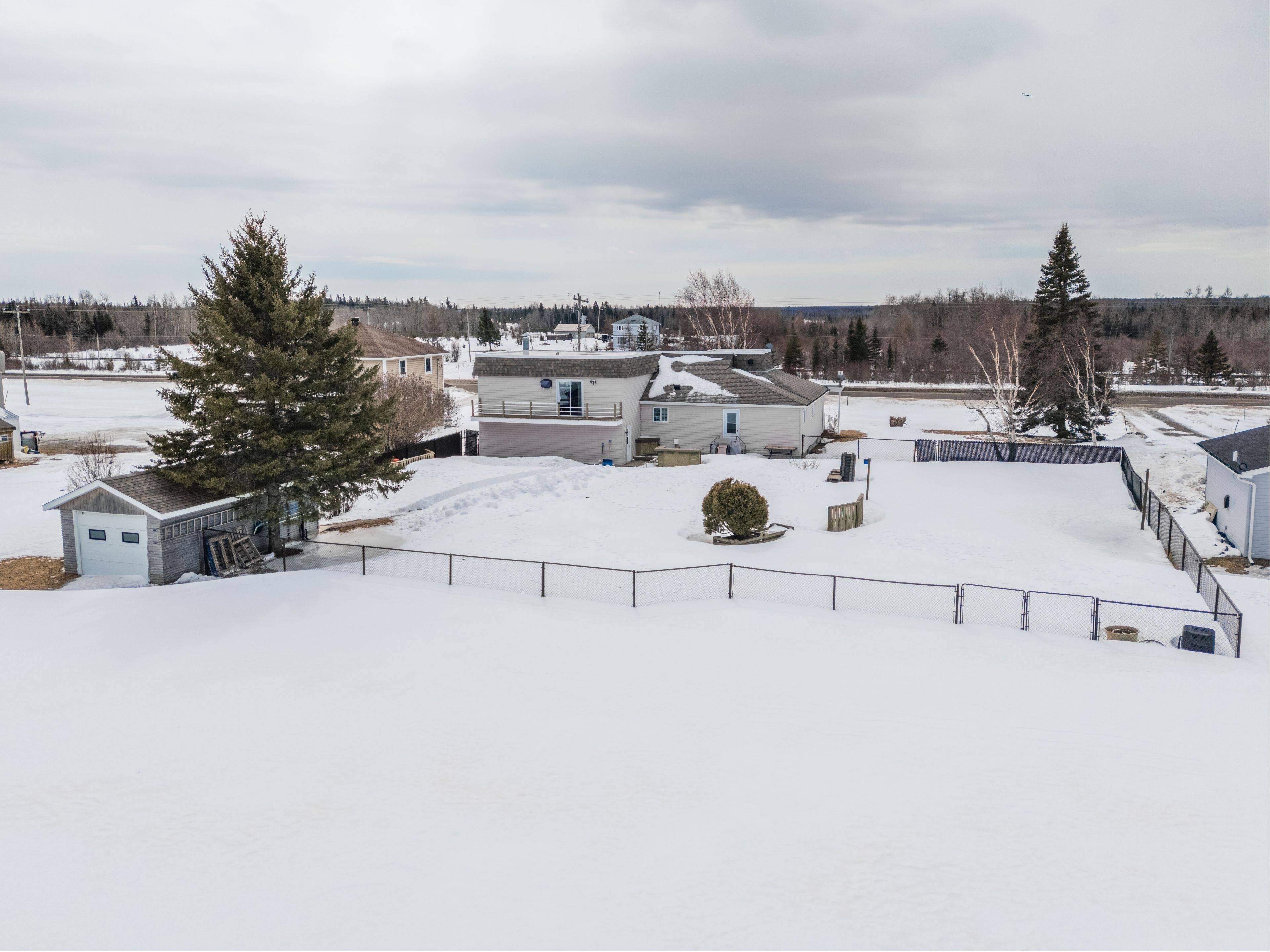 Val Rita-harty, ON P0L 1M0,246 Highway 11 N/A N