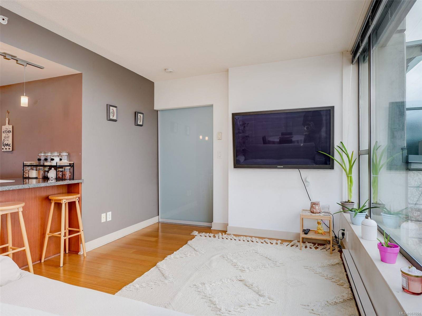 Victoria, BC V8W 0A4,760 Johnson St #503