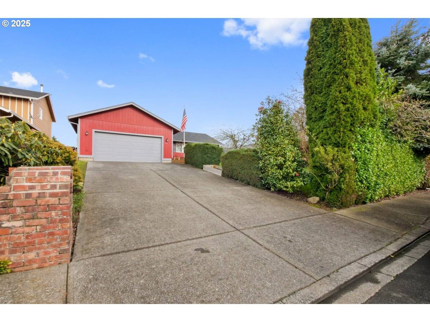 Woodland, WA 98674,202 PINE ST