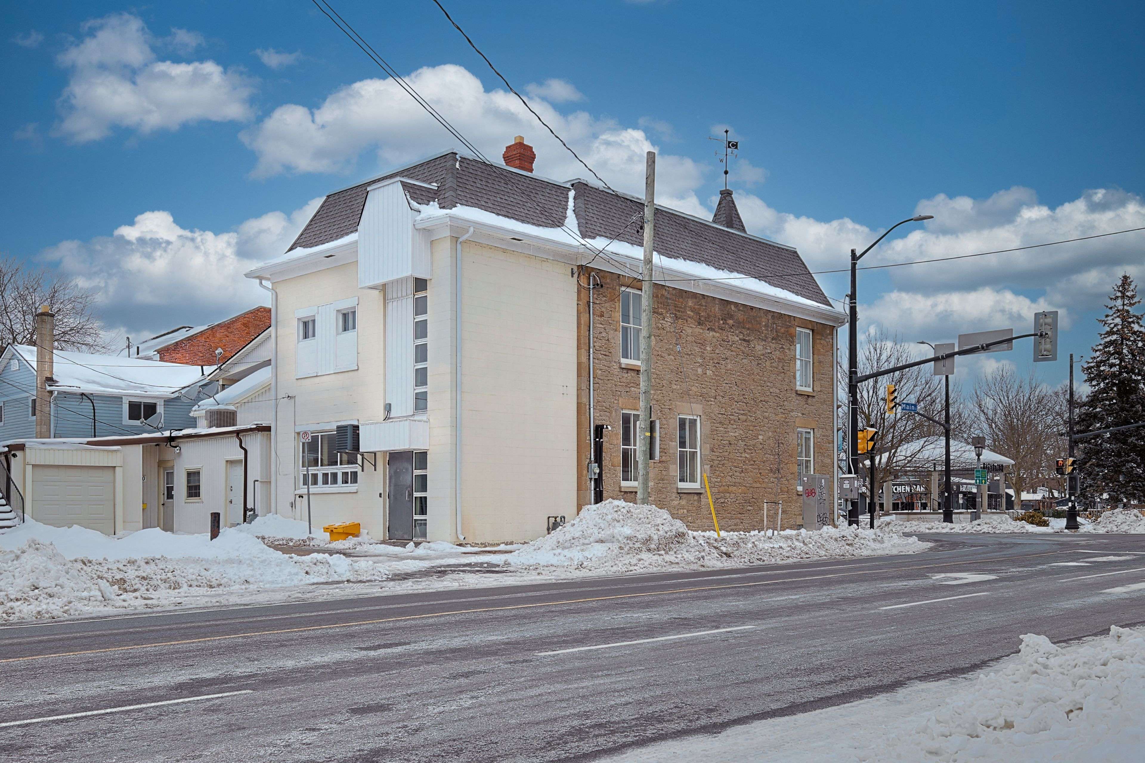 Niagara Falls, ON L2G 6V9,8196 Cummington SQ W