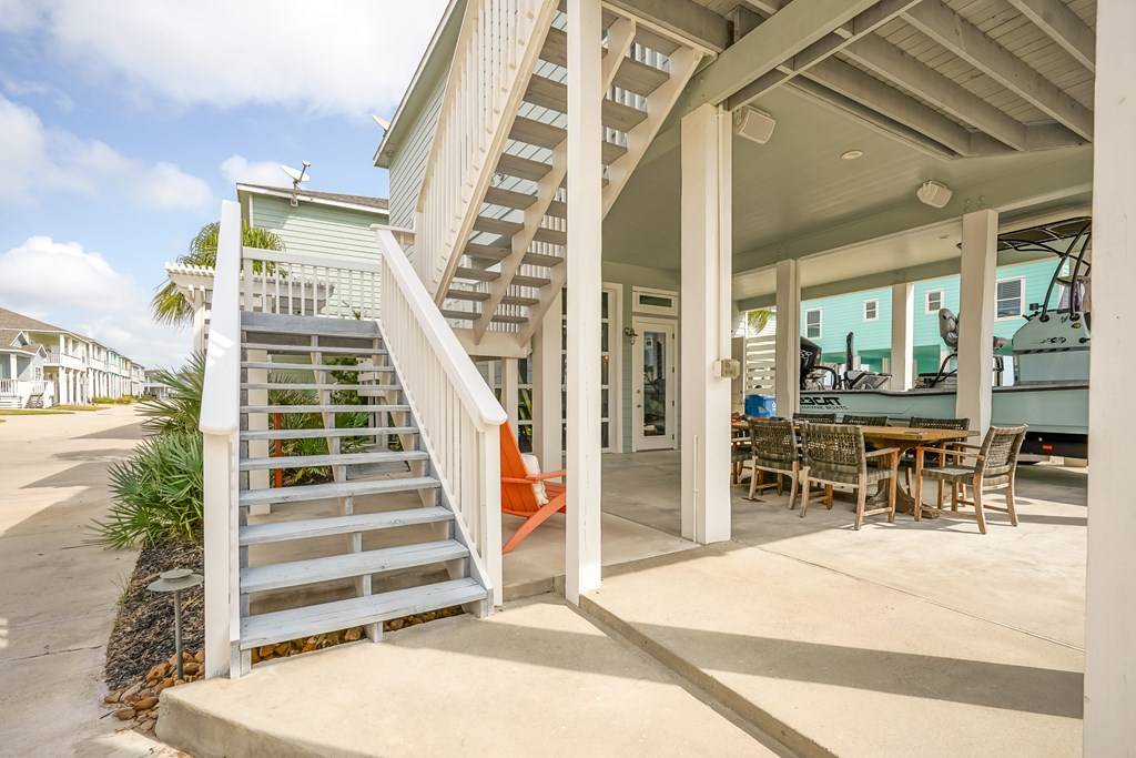Rockport, TX 78382,160 Barnacle