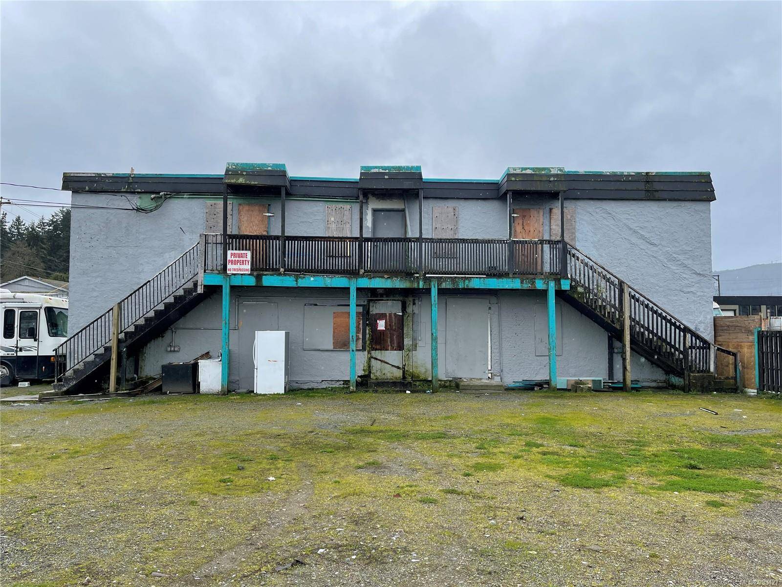 Port Alberni, BC V9Y 4H5,3629/3633 4th Ave