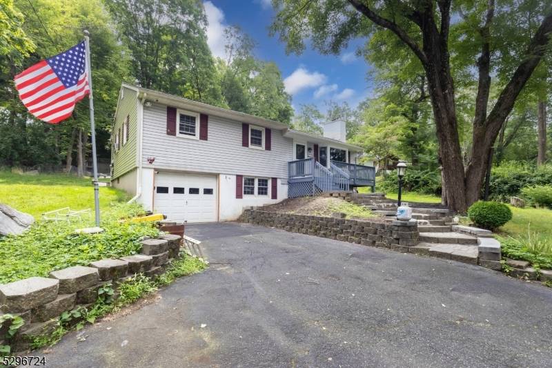 Andover Twp., NJ 07860,38 Penn Ave