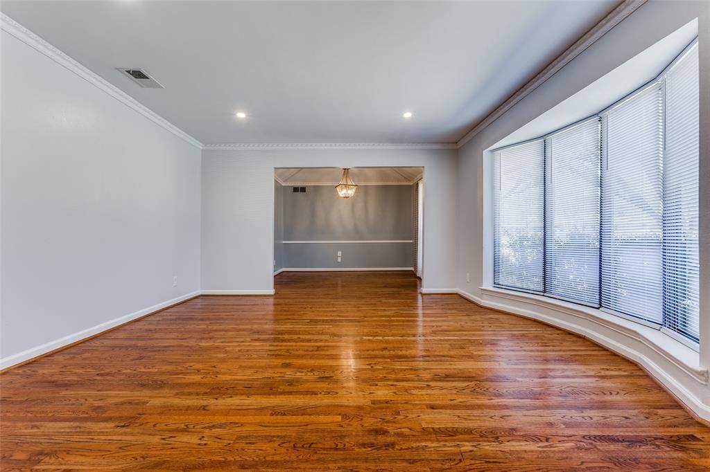 Dallas, TX 75248,14911 Lacehaven Drive