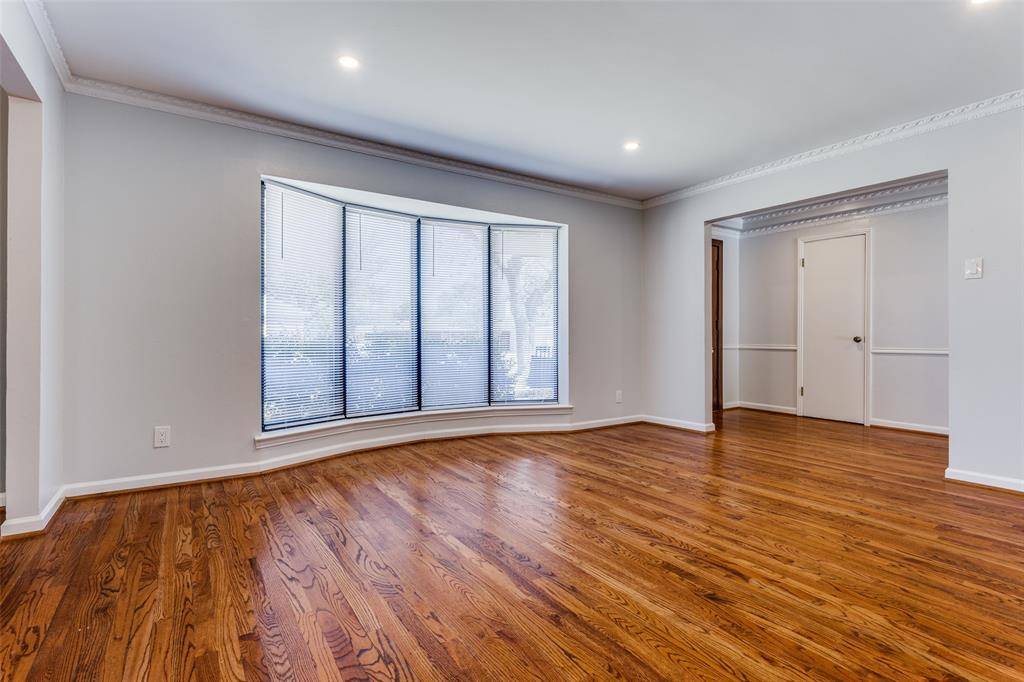 Dallas, TX 75248,14911 Lacehaven Drive