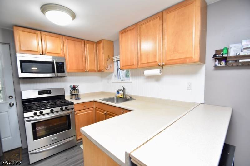 Jefferson Twp., NJ 07438,94 Wildwood Rd