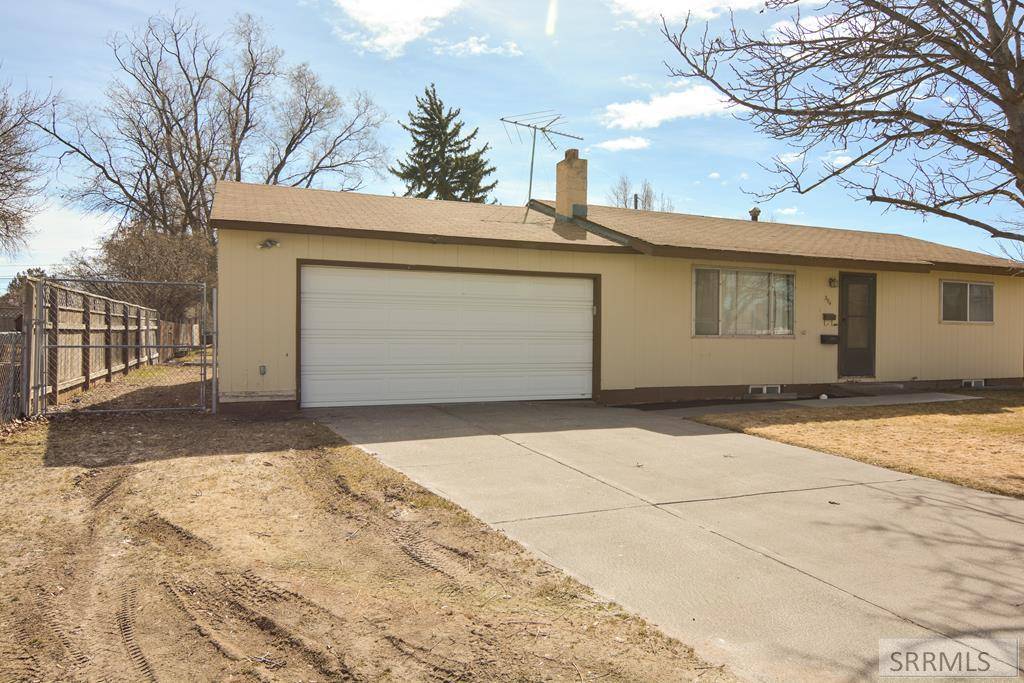Idaho Falls, ID 83401,594 Falls Drive