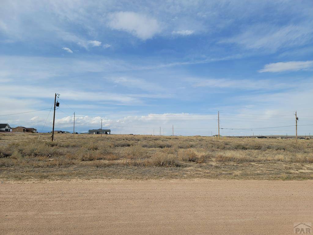 Pueblo, CO 81007,927 E Moonbeam Dr