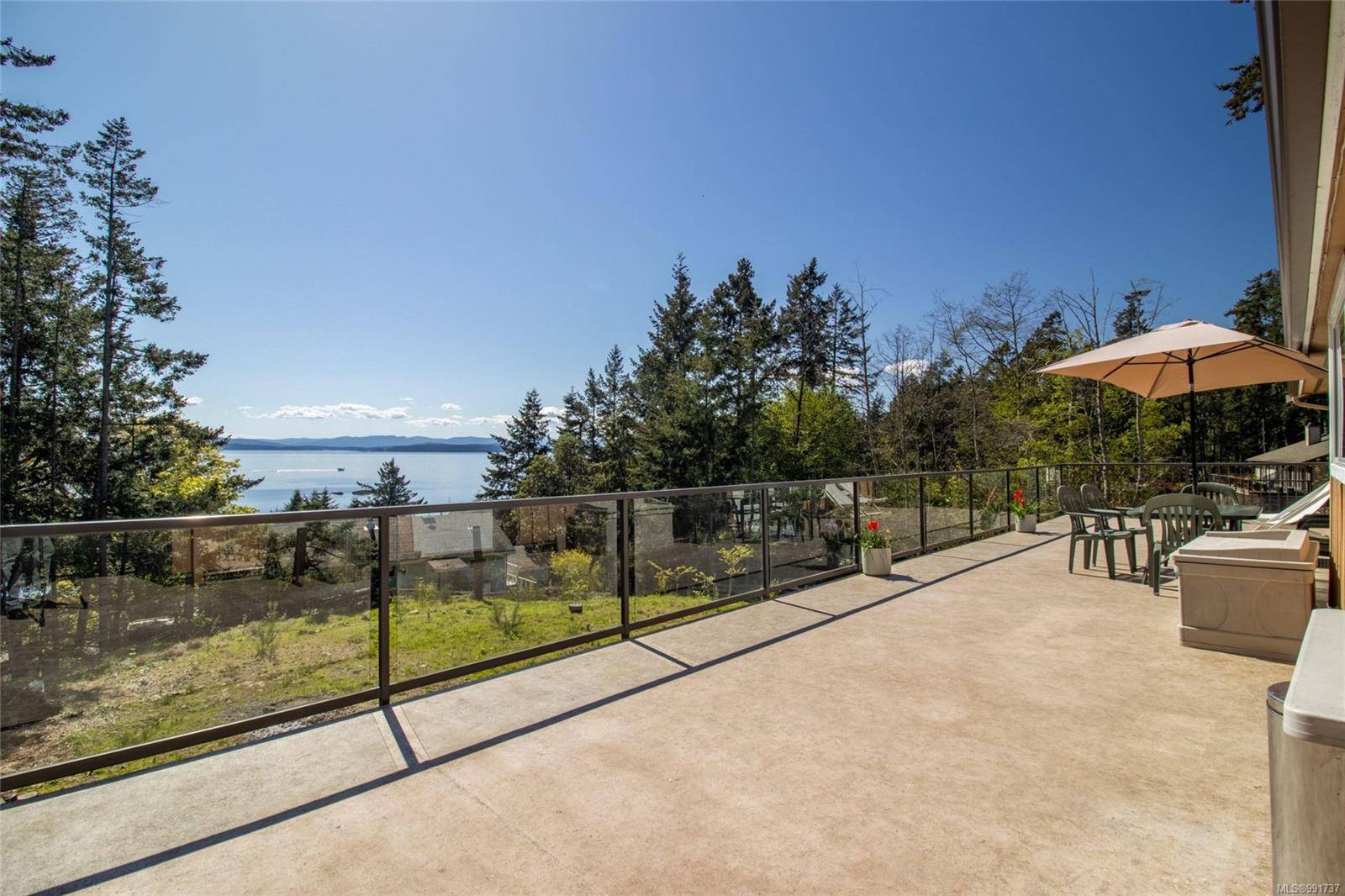 Pender Island, BC V0N 2M2,3731 Privateers Rd