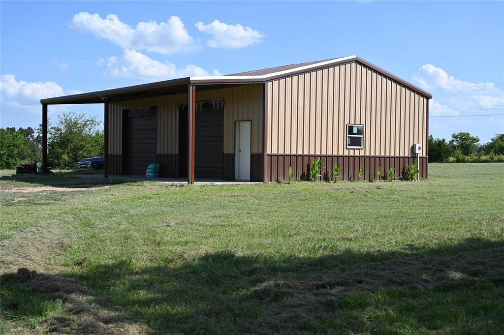 Dike, TX 75437,7340 Farm Road 69 N