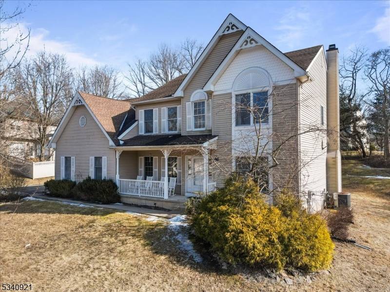 Washington Twp., NJ 07882,11 Baltusrol Ave
