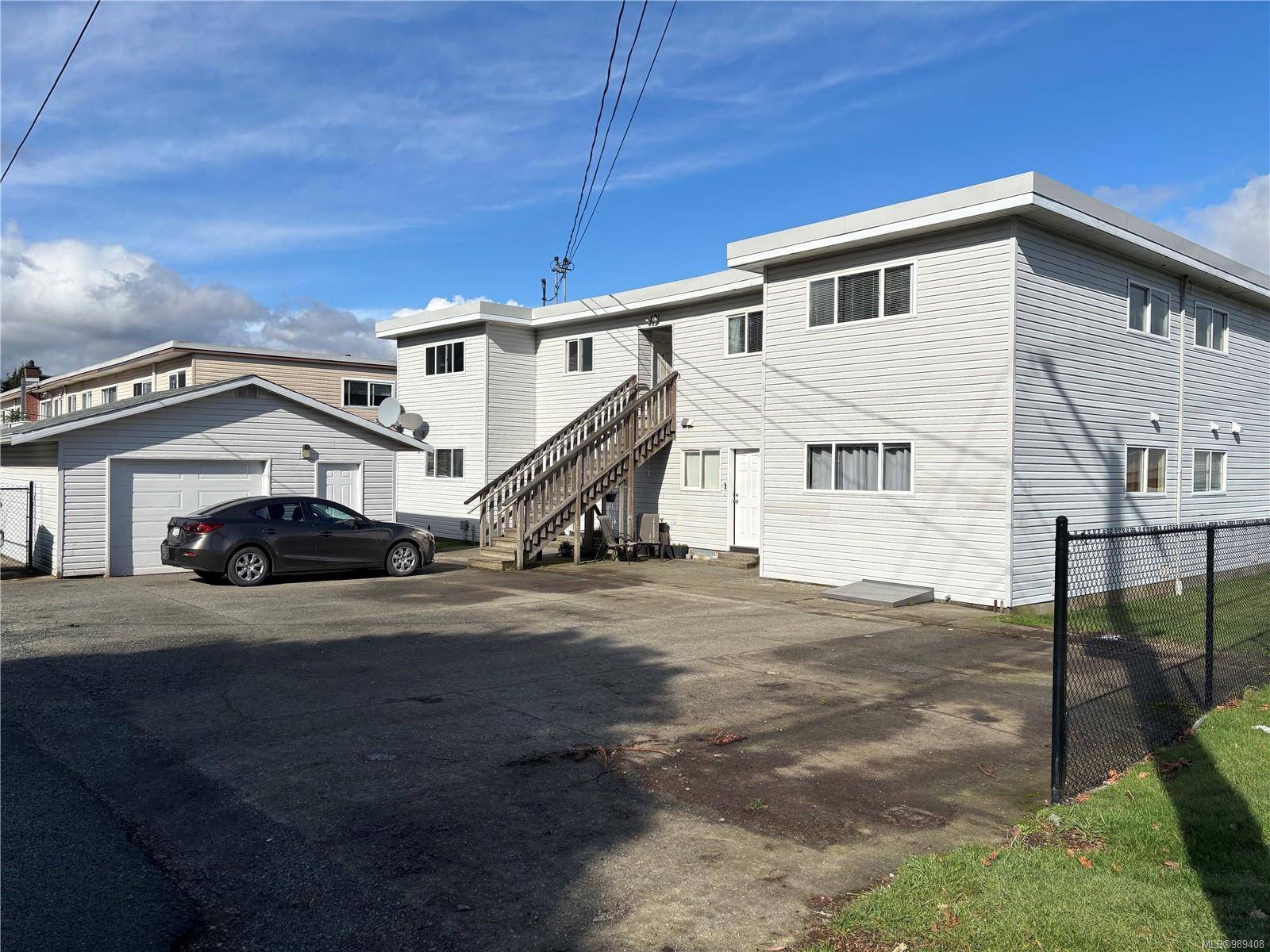 Campbell River, BC V9W 4A2,501 7th Ave