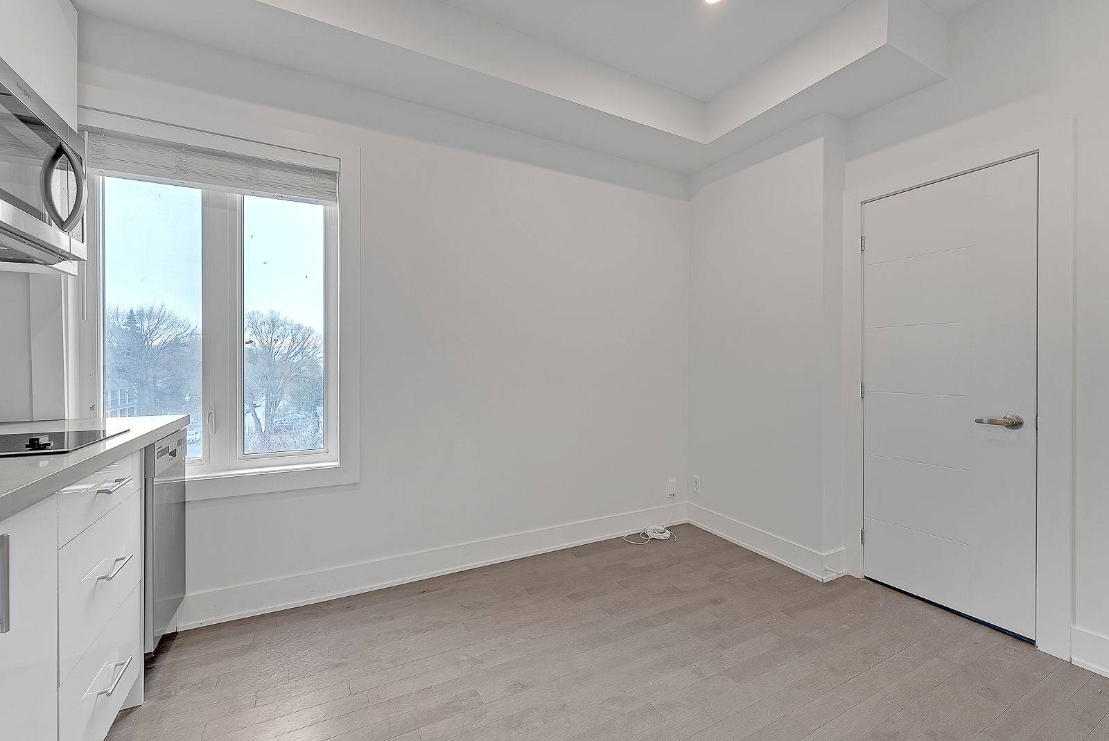 Toronto E01, ON M4L 1Z5,1415 Gerrard ST E #2