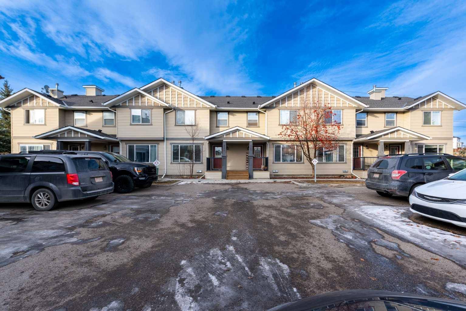 Airdrie, AB T4B 0K7,2384 Sagewood Gate SW #1204