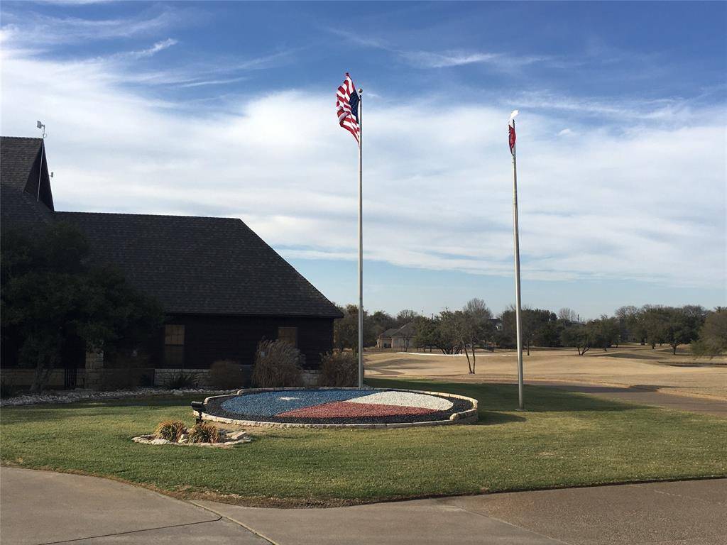 Whitney, TX 76692,23077 OAK RIDGE Drive