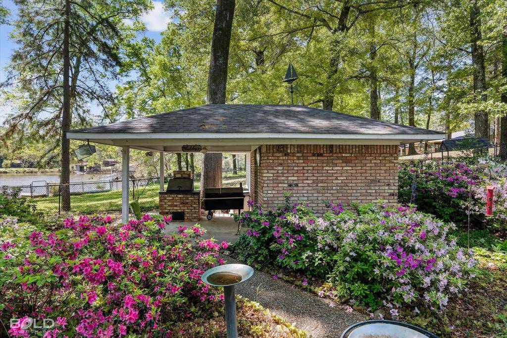 Shreveport, LA 71119,1739 Willow Point Drive