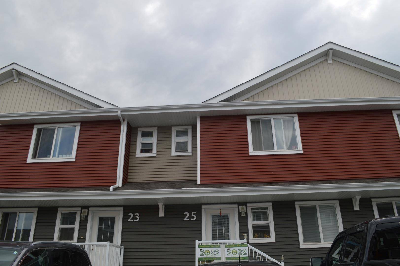 Lacombe, AB T4L 0J5,4716 College AVE #25