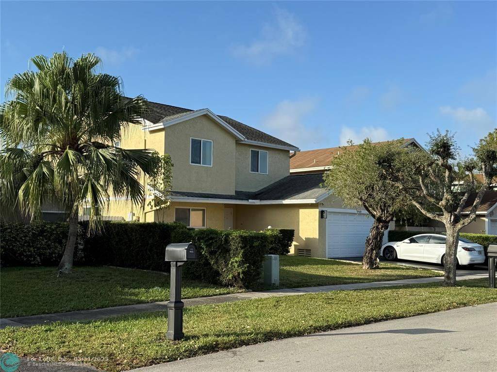Pembroke Pines, FL 33025,9920 SW 12th St