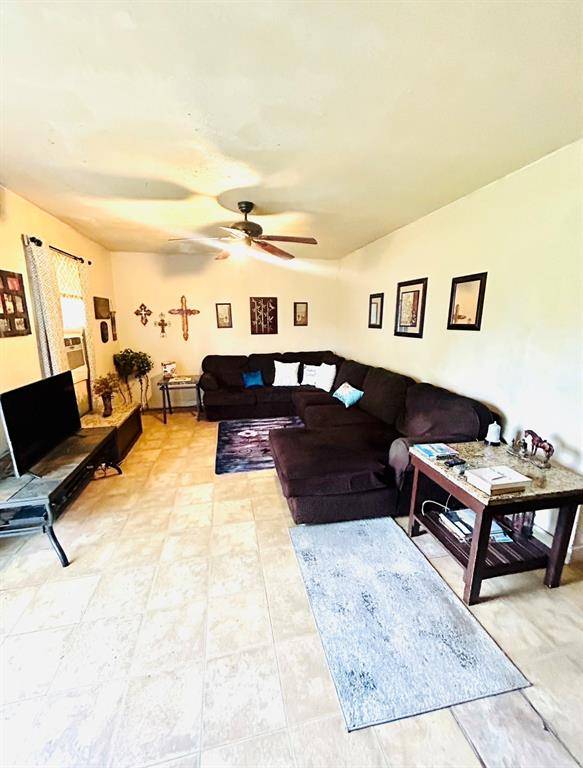 Clyde, TX 79510,8119 County Road 254