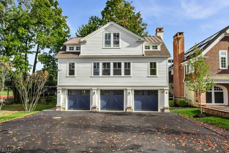 Morristown Town, NJ 07960,113 Washington St #B